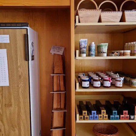 Chesa Bellaval, Haus La Vuolp 2 1 2 Zimmerwohnung Silvaplana