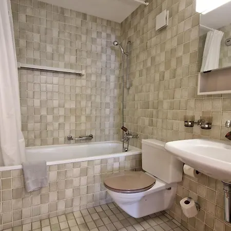 Apartament Chesa Bellaval, Haus La Vuolp 2 1 2 Zimmerwohnung Silvaplana