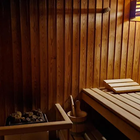 Chesa Bellaval, Haus La Vuolp 2 1 2 Zimmerwohnung Silvaplana